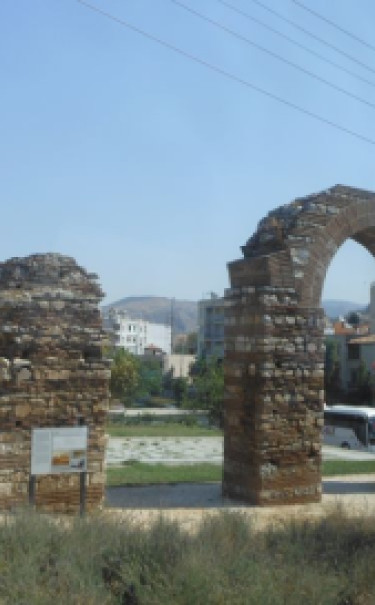 Ruiny bazyliki św. Jana - według tradycji został tu pochowany św. Jan Ewangelista